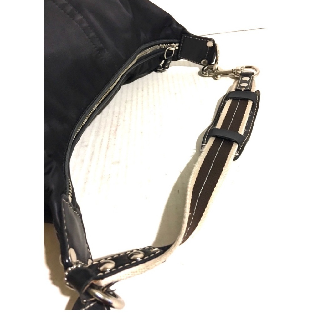 Coach vintage black nylon shoulder handbag - Picture 9 of 13